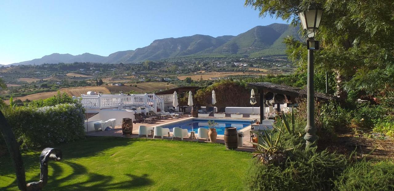 Alhaurín el Grande Cortijo Andaluz Bed & Breakfast エクステリア 写真